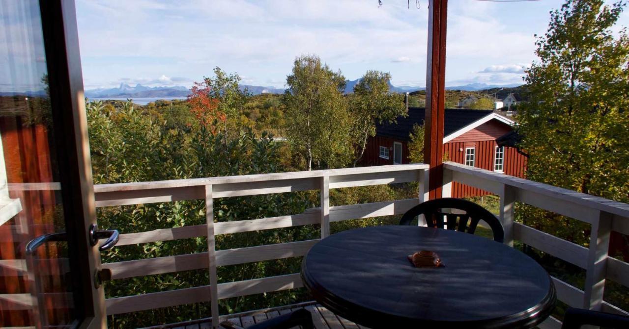 Offersoy Feriesenter Hotell Exteriör bild